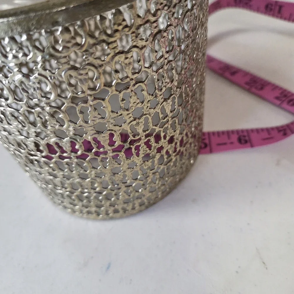 Vtg Hollywood Regency Toilet Paper Roll Cover Gold Filagree